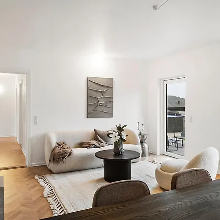 Scandinavian Luxury Retreat Villa Vaerlose (Copenhagen)